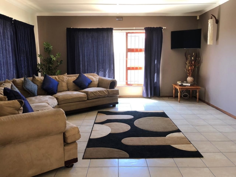 4 Bedroom Property for Sale in Parkersdorp Western Cape